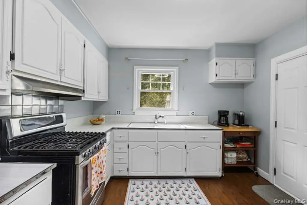 1475 Elm Street Peekskill NY 10566