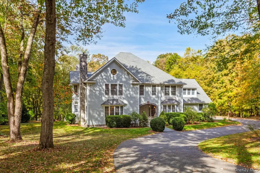 17 Brundige Drive Goldens Bridge NY 10526