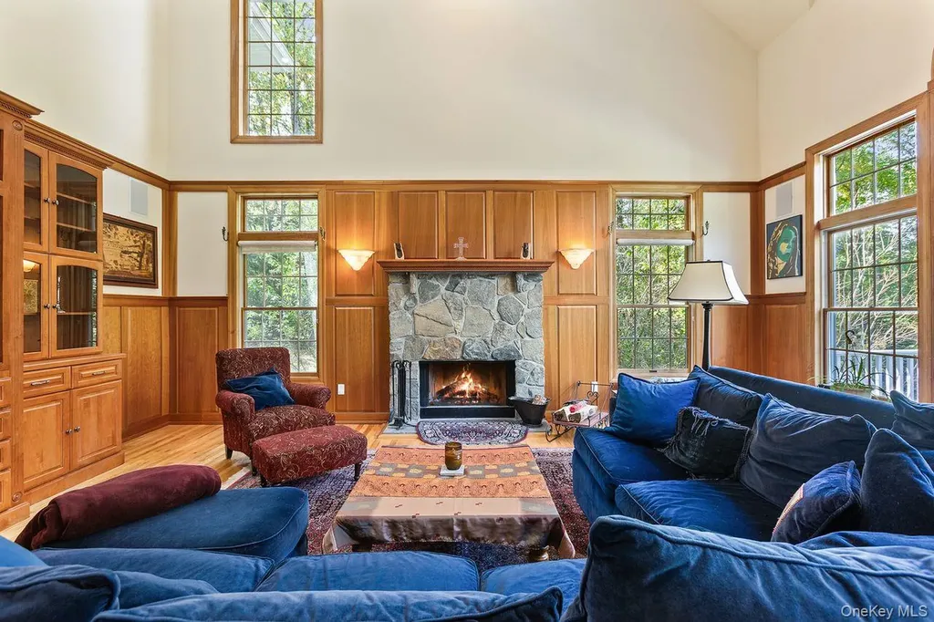 17 Brundige Drive Goldens Bridge NY 10526