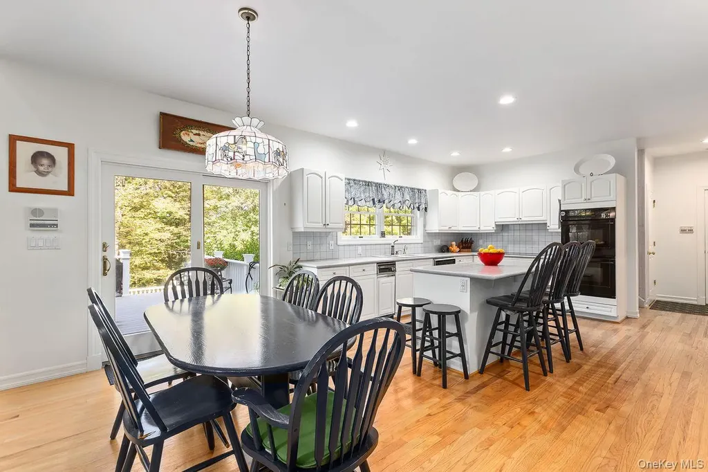 17 Brundige Drive Goldens Bridge NY 10526