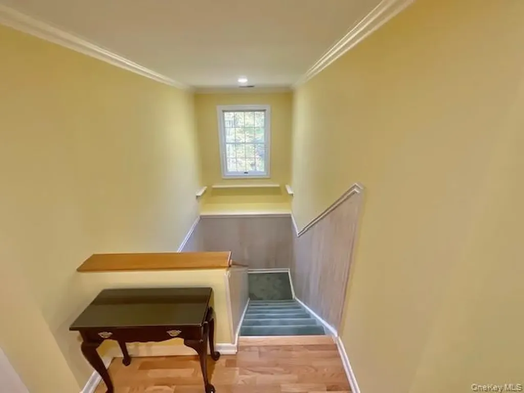 17 Brundige Drive Goldens Bridge NY 10526