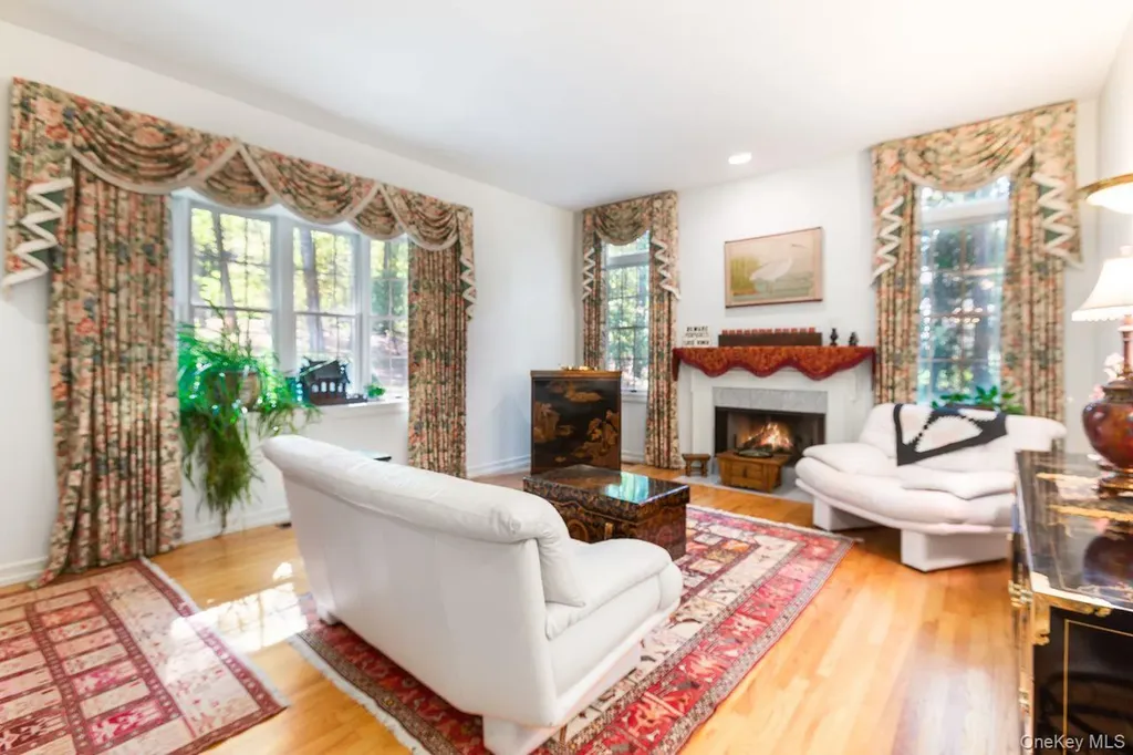 17 Brundige Drive Goldens Bridge NY 10526