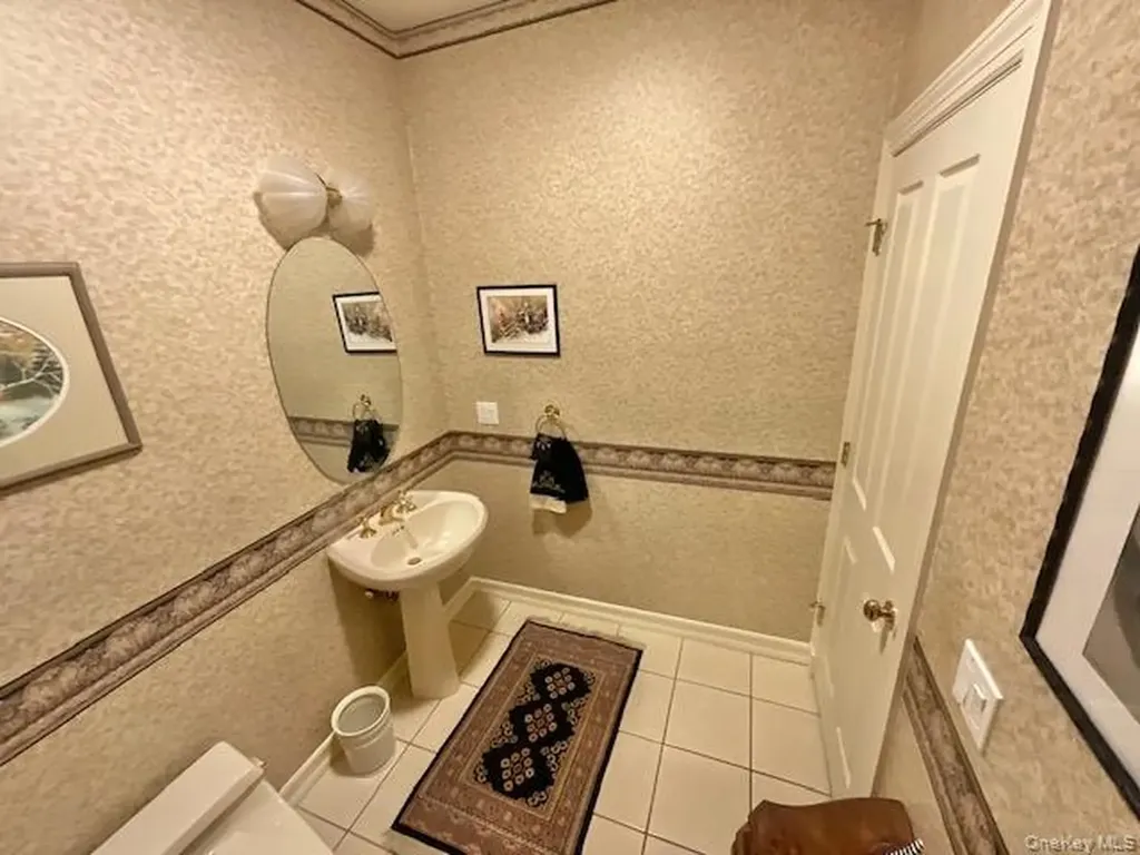 17 Brundige Drive Goldens Bridge NY 10526