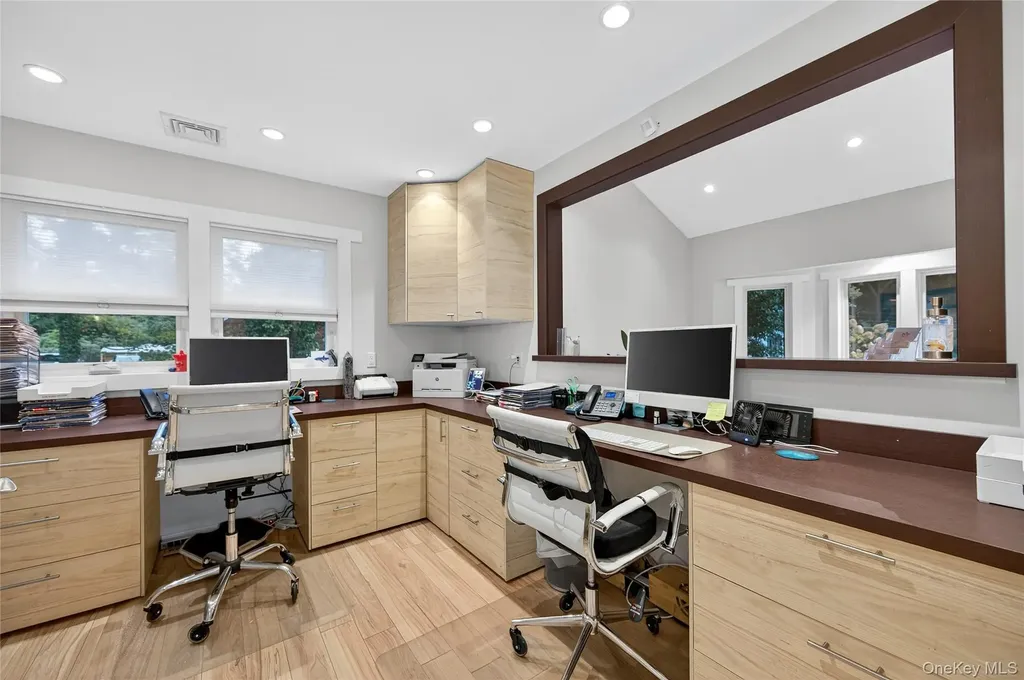 634 Park Avenue Huntington NY 11743