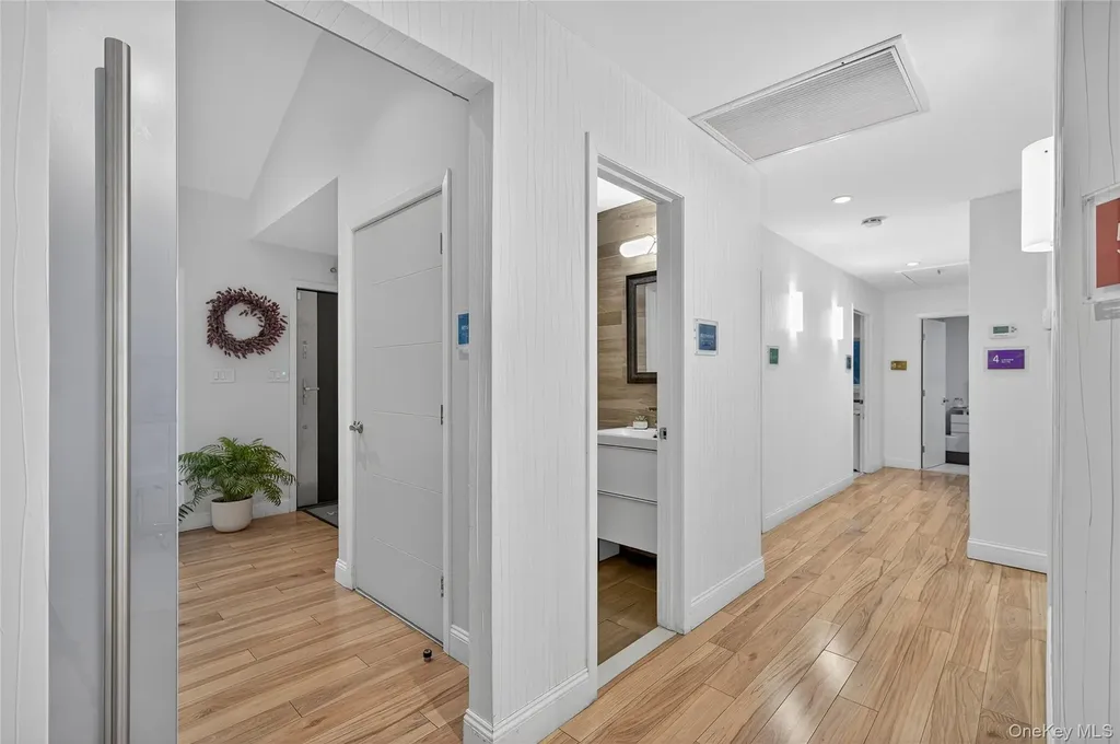 634 Park Avenue Huntington NY 11743