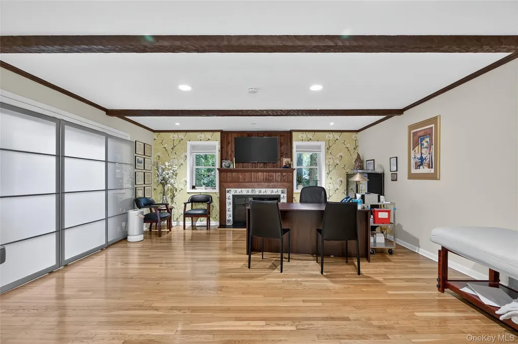 634 Park Avenue Huntington NY 11743