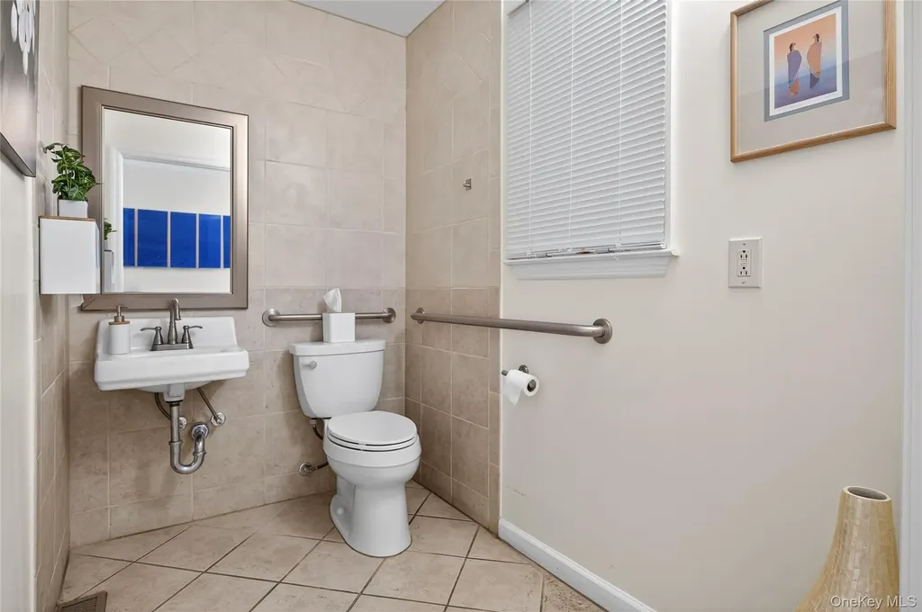 634 Park Avenue Huntington NY 11743
