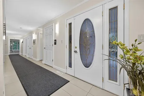 634 Park Avenue Huntington NY 11743