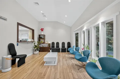634 Park Avenue Huntington NY 11743