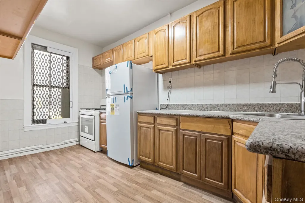 4906 Fort Hamilton Parkway Brooklyn NY 11219
