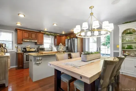 12 Philipse Road Carmel NY 10512