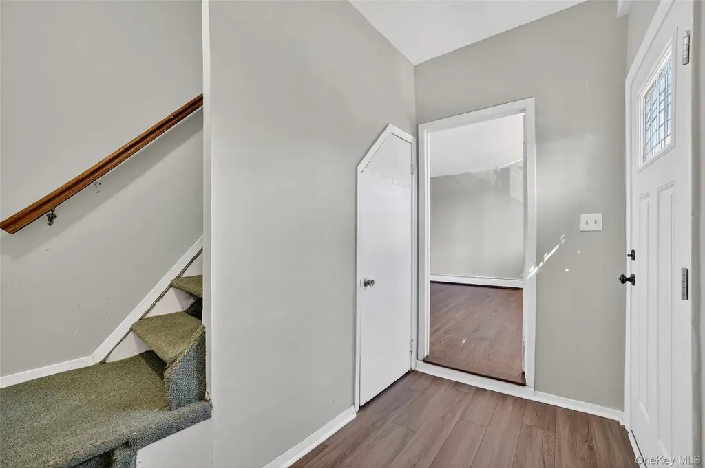 23 Mansion Avenue Yonkers NY 10704
