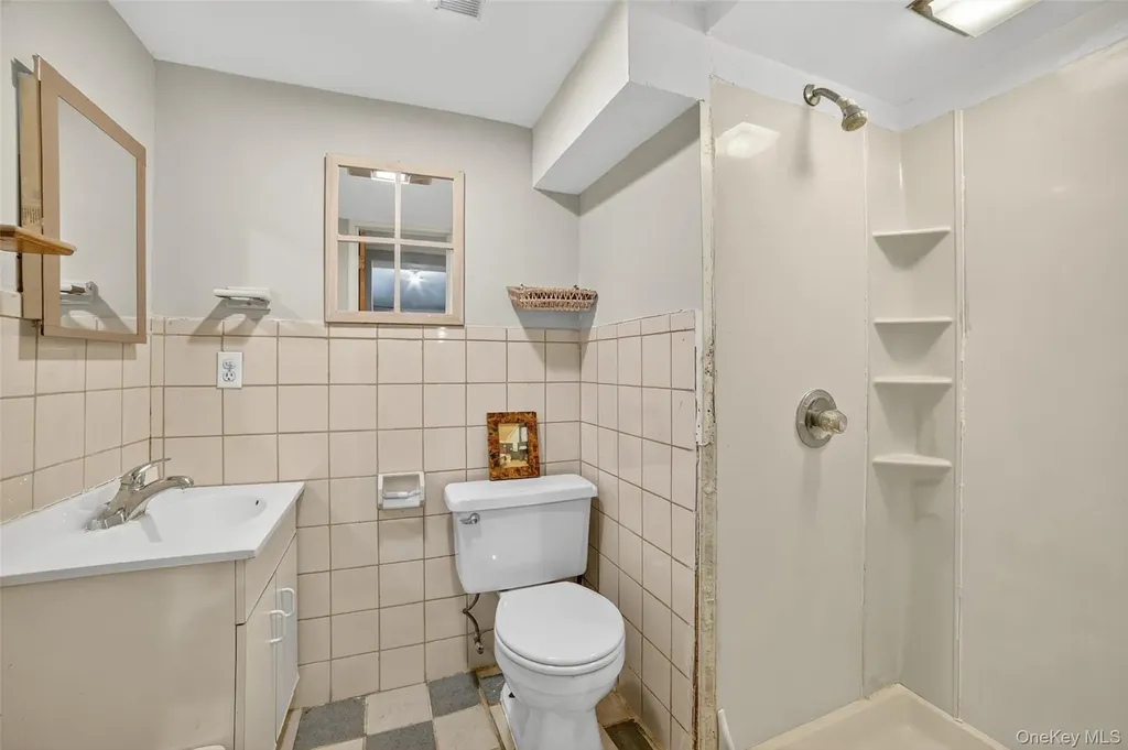 23 Mansion Avenue Yonkers NY 10704