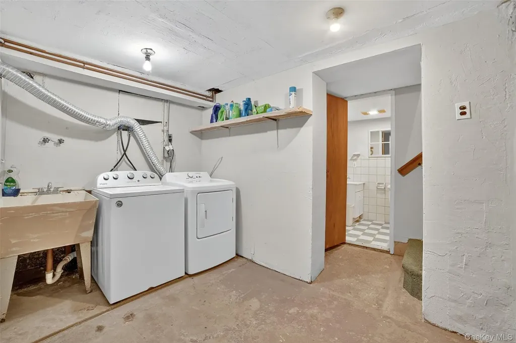 23 Mansion Avenue Yonkers NY 10704