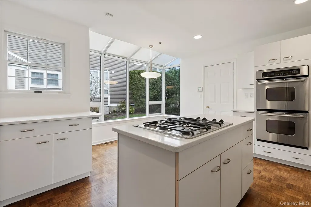 31 Jared Drive White Plains NY 10605