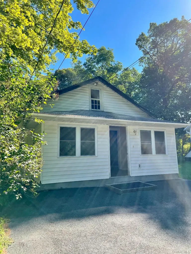 129 Gypsy Point Road Catskill NY 12414