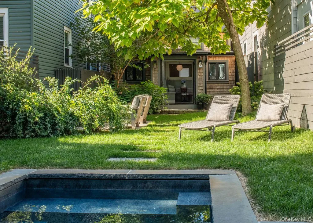 342 State Street Hudson NY 12534