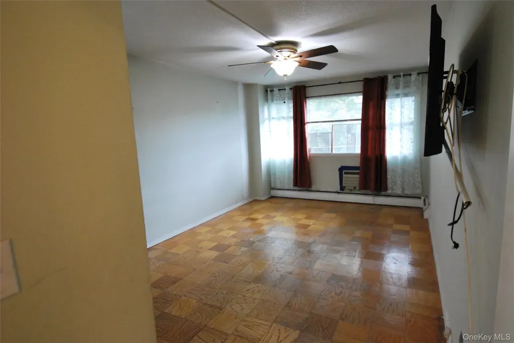 1523 Central Park Avenue Yonkers NY 10710