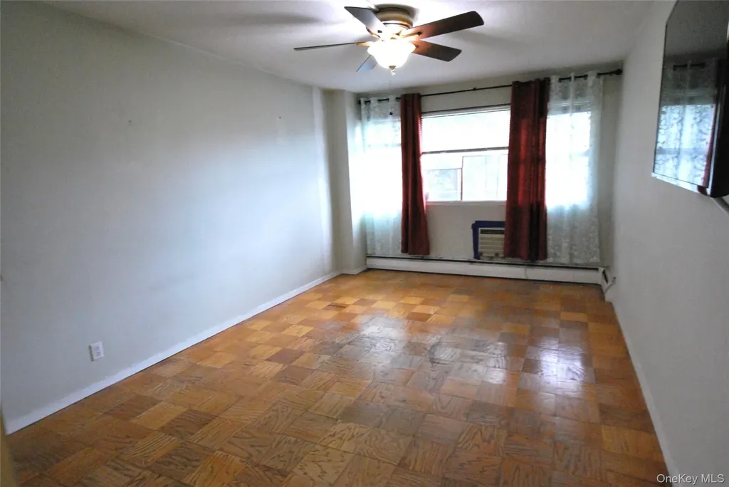 1523 Central Park Avenue Yonkers NY 10710
