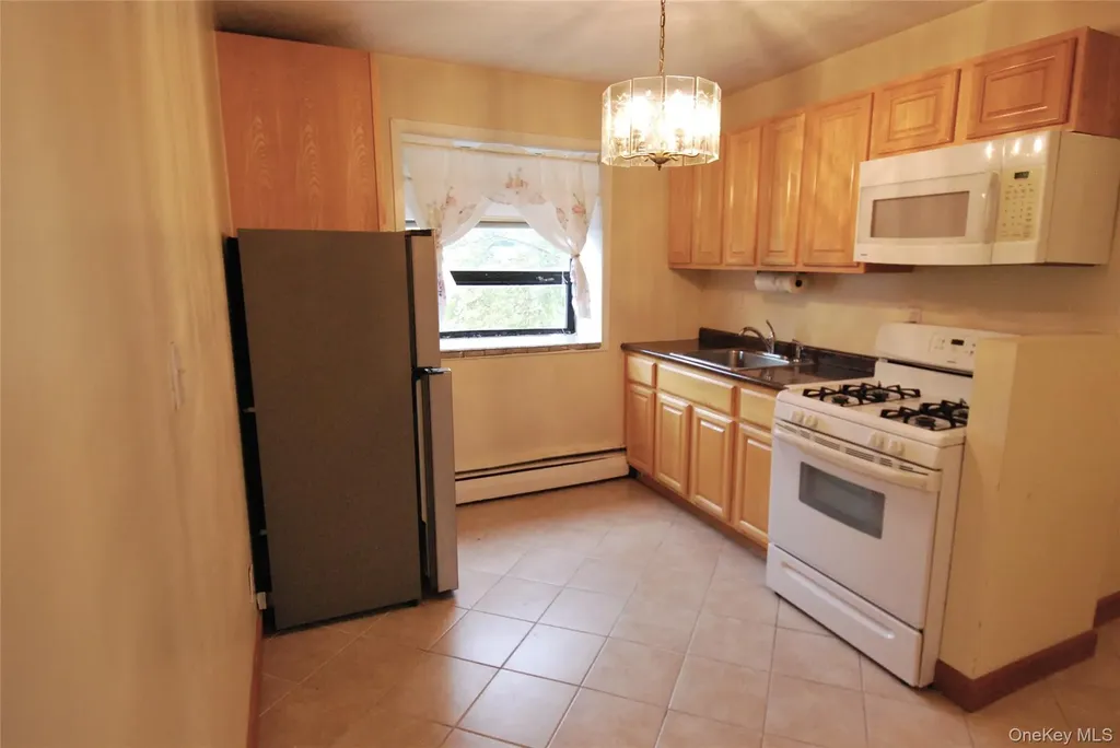 1523 Central Park Avenue Yonkers NY 10710