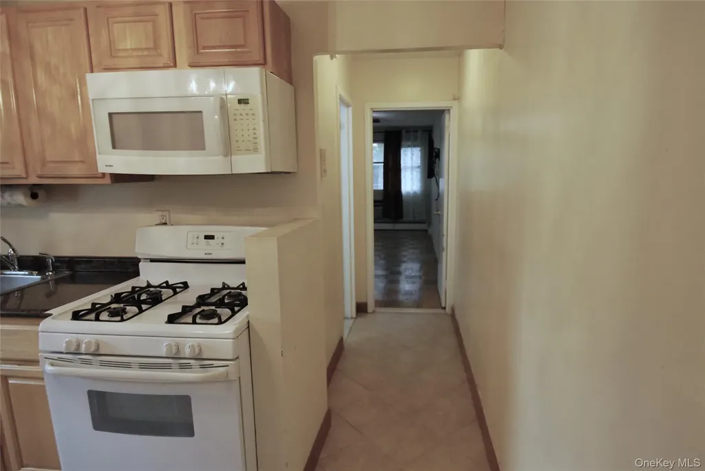 1523 Central Park Avenue Yonkers NY 10710