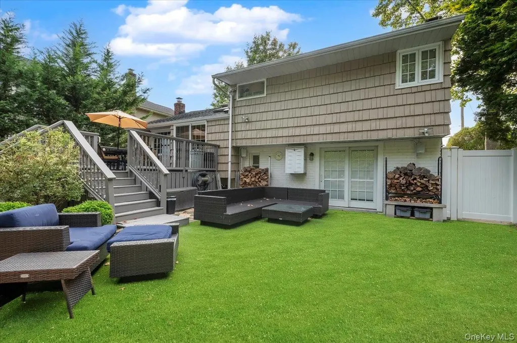9 Flint Lane Jericho NY 11753