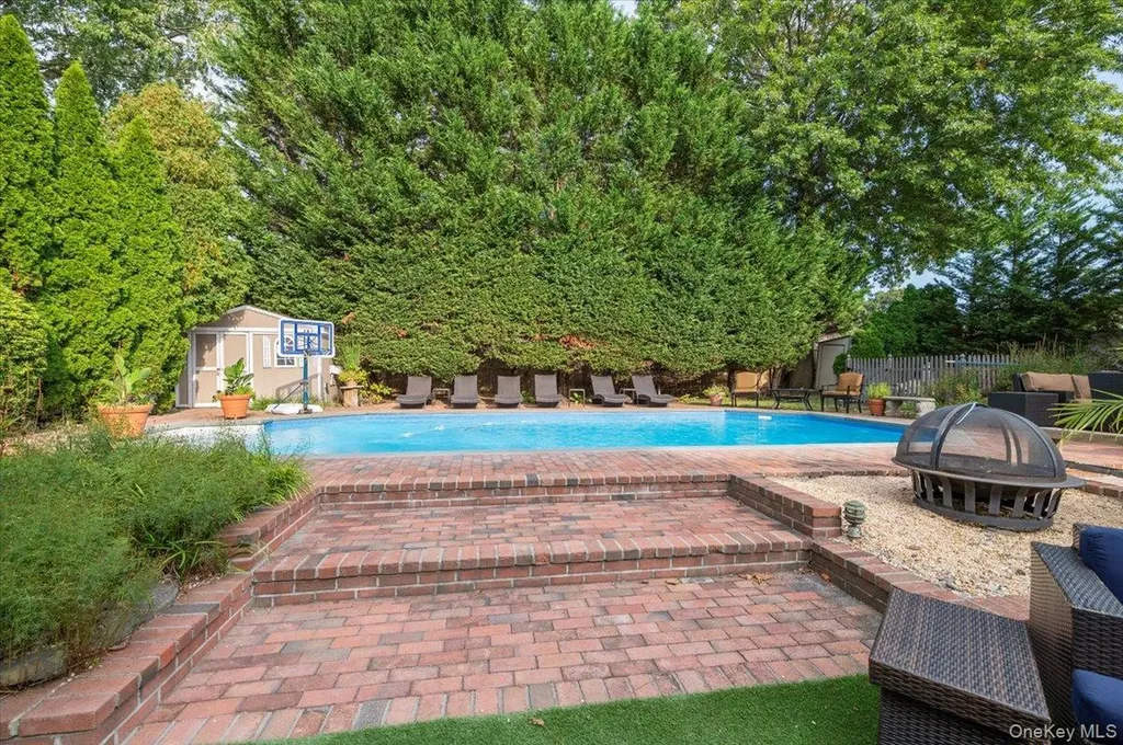 9 Flint Lane Jericho NY 11753