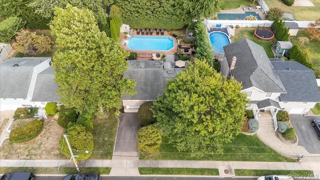 9 Flint Lane Jericho NY 11753