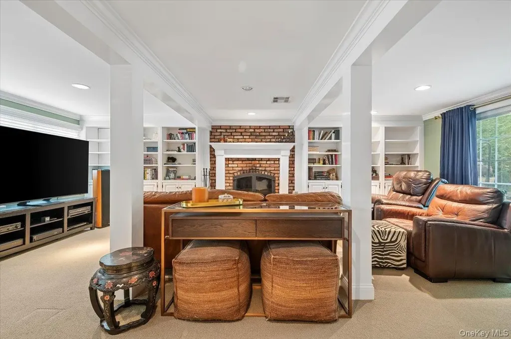 9 Flint Lane Jericho NY 11753