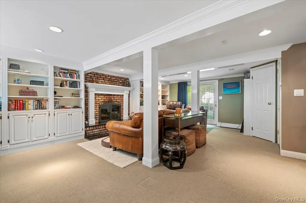 9 Flint Lane Jericho NY 11753