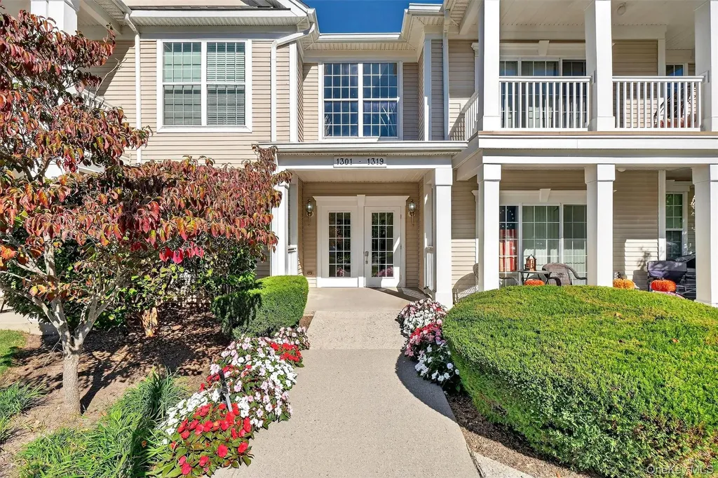 1307 Saratoga Lane Fishkill NY 12524