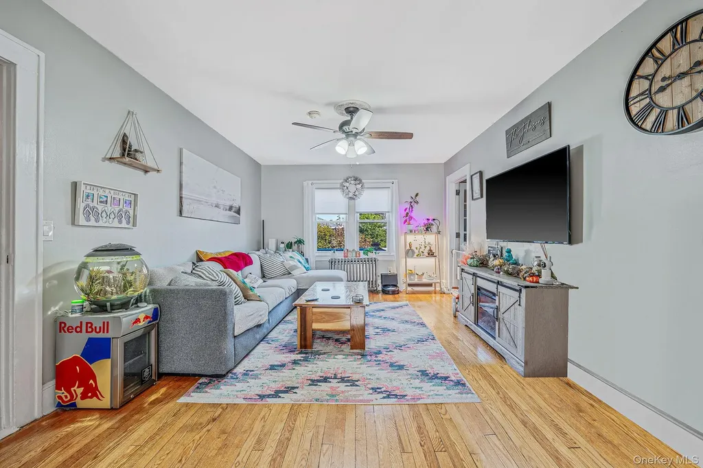 504 Fire Island Avenue Babylon NY 11702