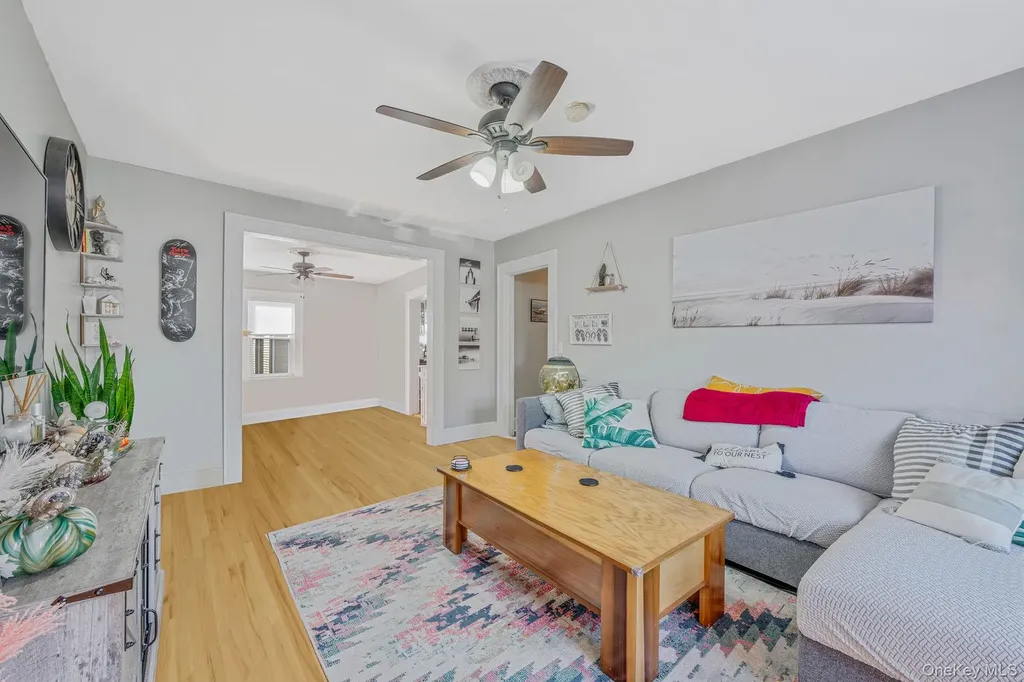 504 Fire Island Avenue Babylon NY 11702