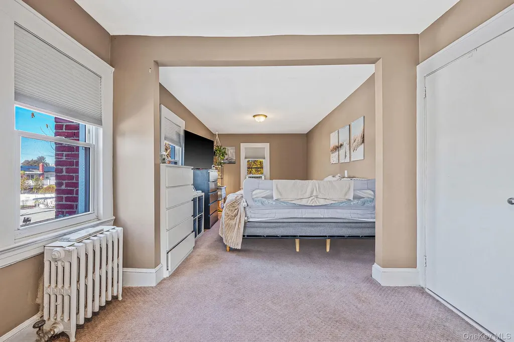 504 Fire Island Avenue Babylon NY 11702