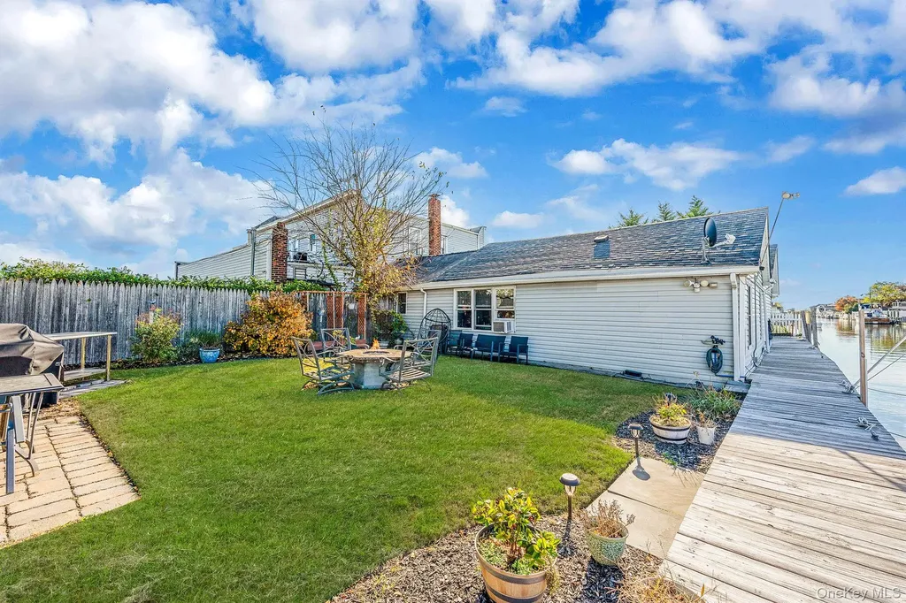 504 Fire Island Avenue Babylon NY 11702