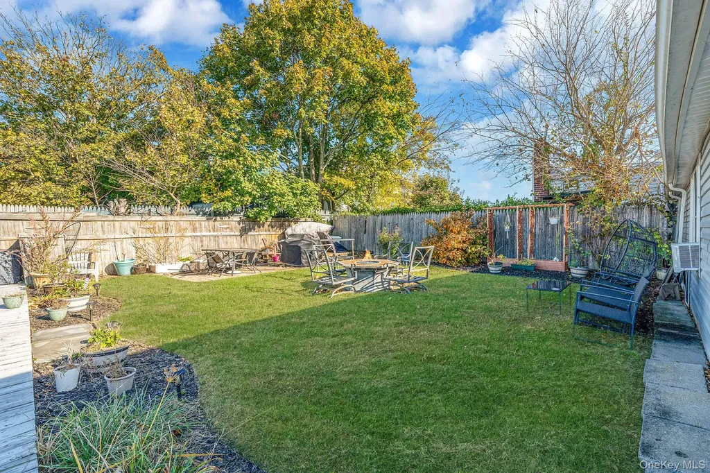 504 Fire Island Avenue Babylon NY 11702