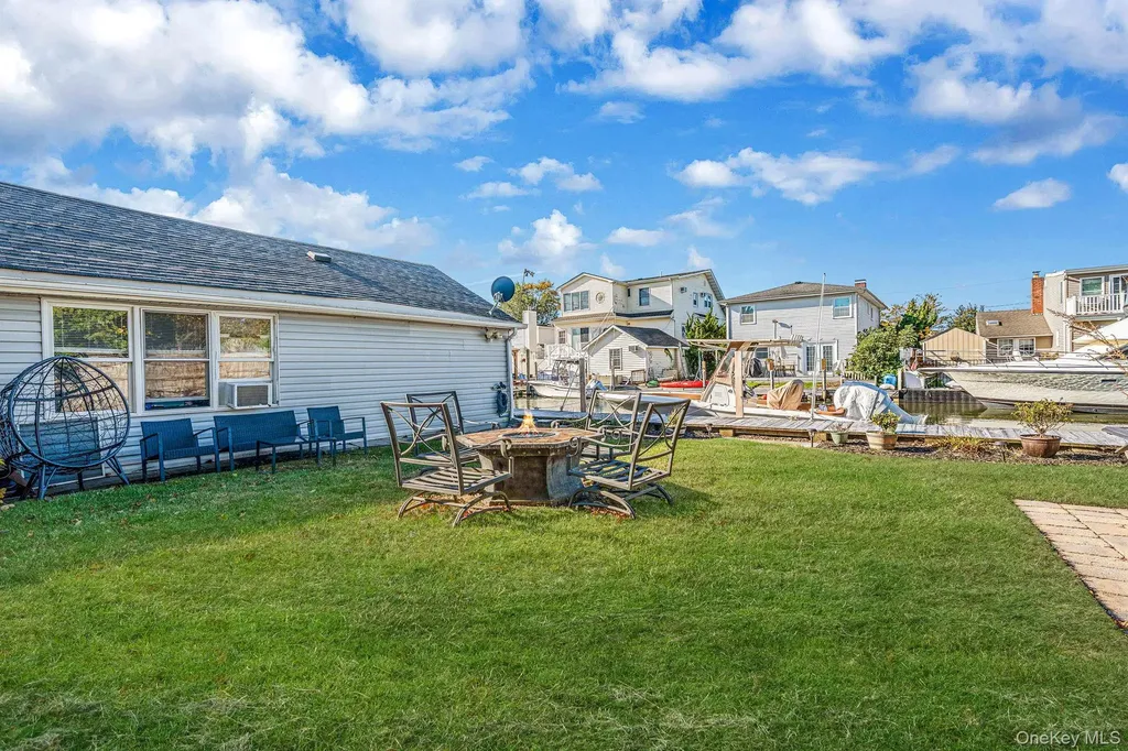 504 Fire Island Avenue Babylon NY 11702
