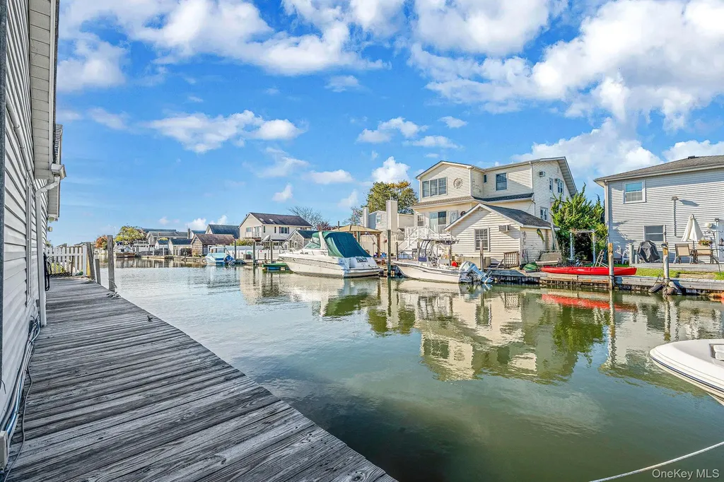 504 Fire Island Avenue Babylon NY 11702