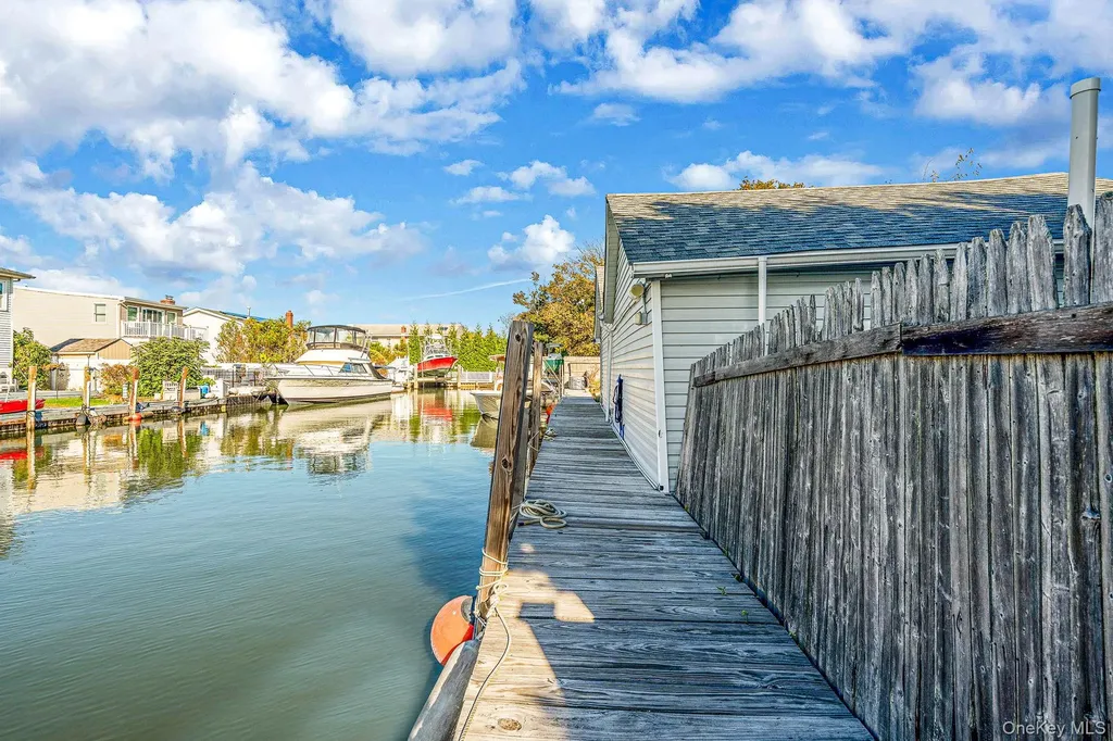 504 Fire Island Avenue Babylon NY 11702