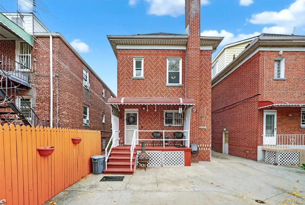 2131 Lurting Avenue Bronx NY 10461