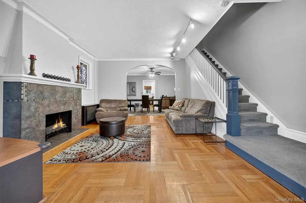 2131 Lurting Avenue Bronx NY 10461
