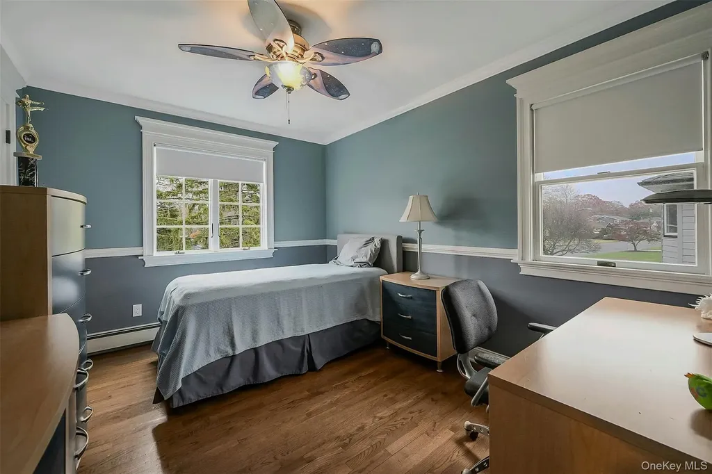 30 W Shore Road Oakdale NY 11769