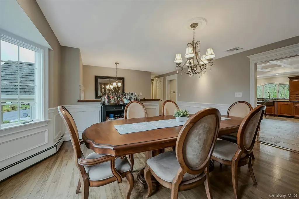 30 W Shore Road Oakdale NY 11769
