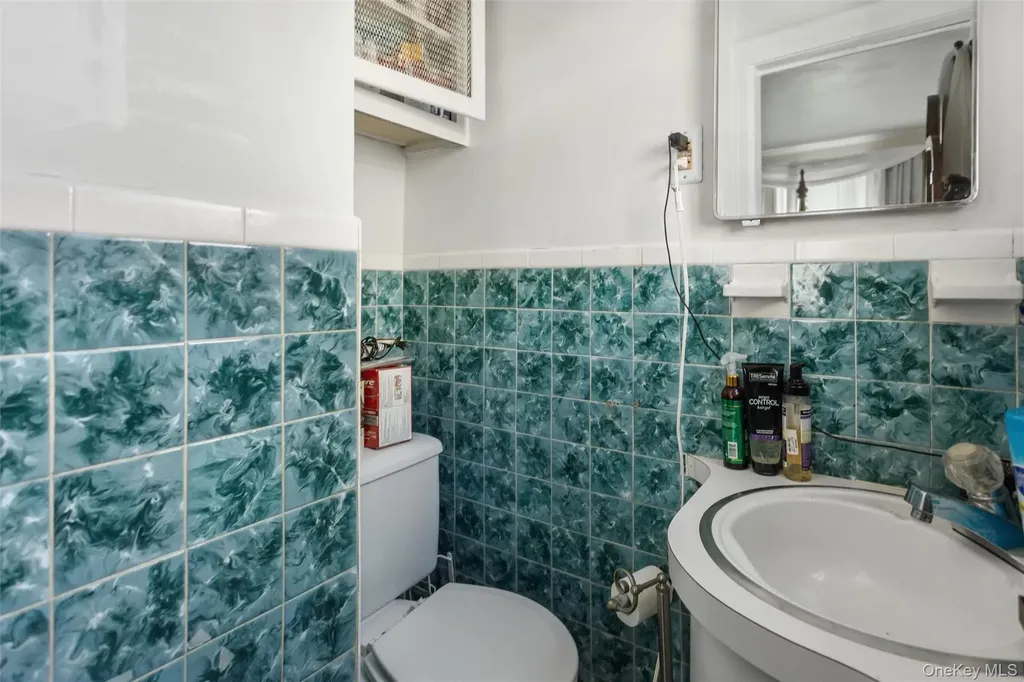 124 Coolidge Avenue Long Beach NY 11561