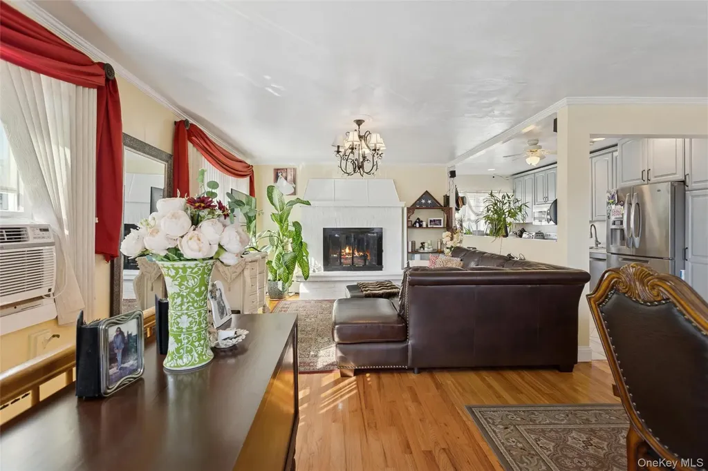124 Coolidge Avenue Long Beach NY 11561