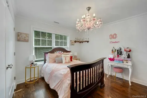 181 Beech Street Eastchester NY 10709