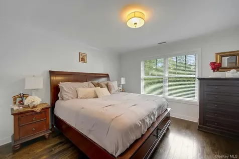 181 Beech Street Eastchester NY 10709