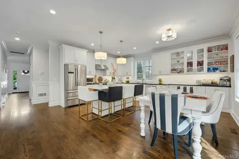 181 Beech Street Eastchester NY 10709