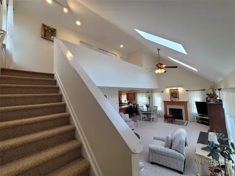 75 Bernsley Road Woodridge NY 12789