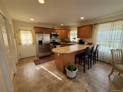 75 Bernsley Road Woodridge NY 12789